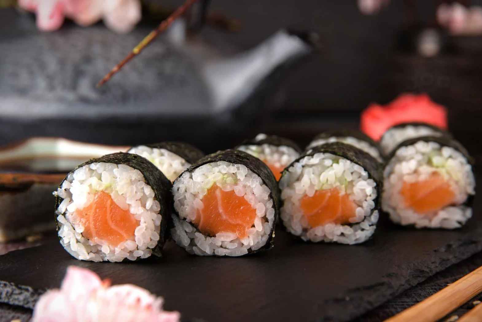 How To Make Sushi Rolls (Maki Rolls)