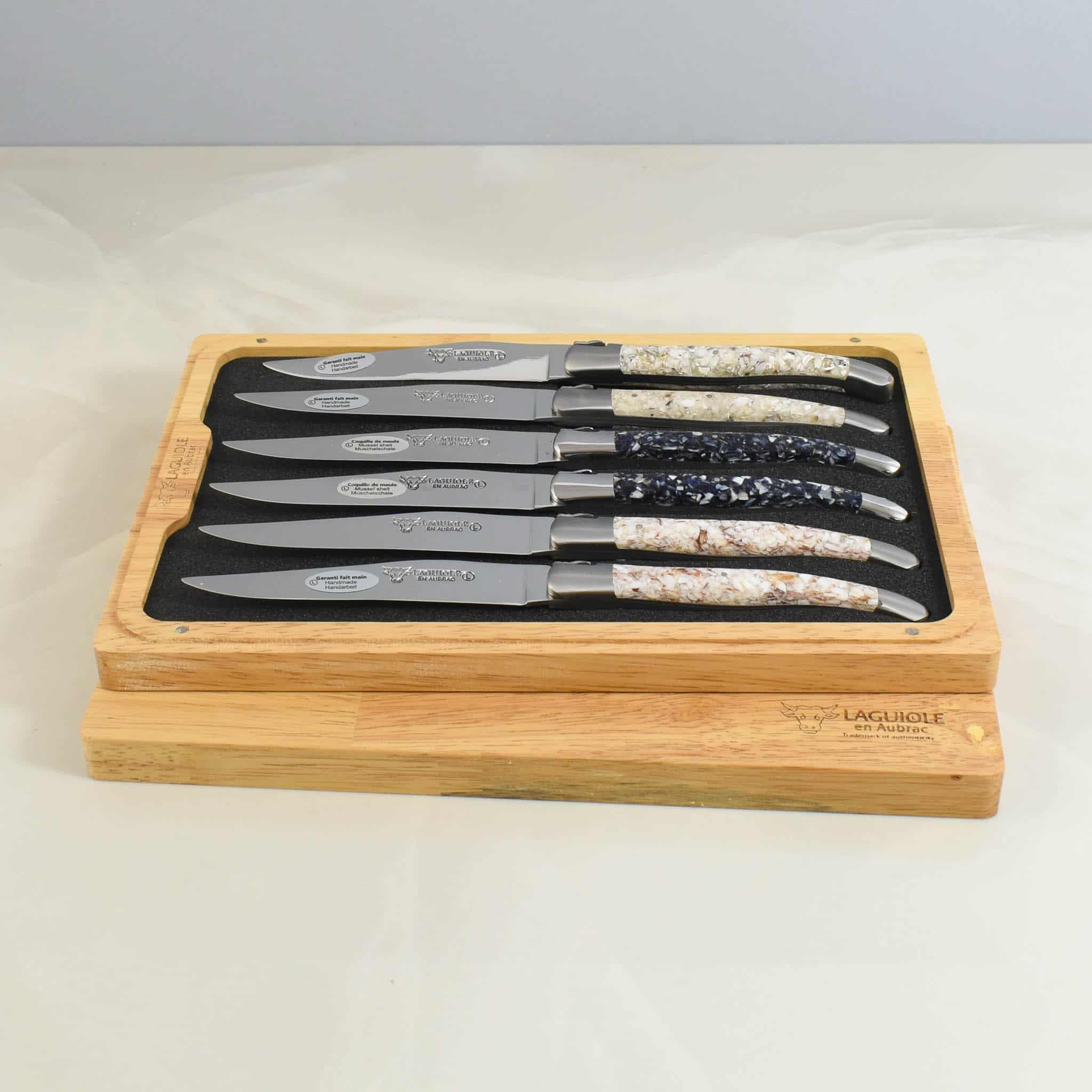 6 Laguiole en Aubrac Steak Knives Recycled Oysters Shells