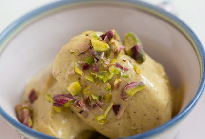 Pistachio ice cream gelato recipe, with chopped pistachios using ice cream stabiliser to make it ultra smooth