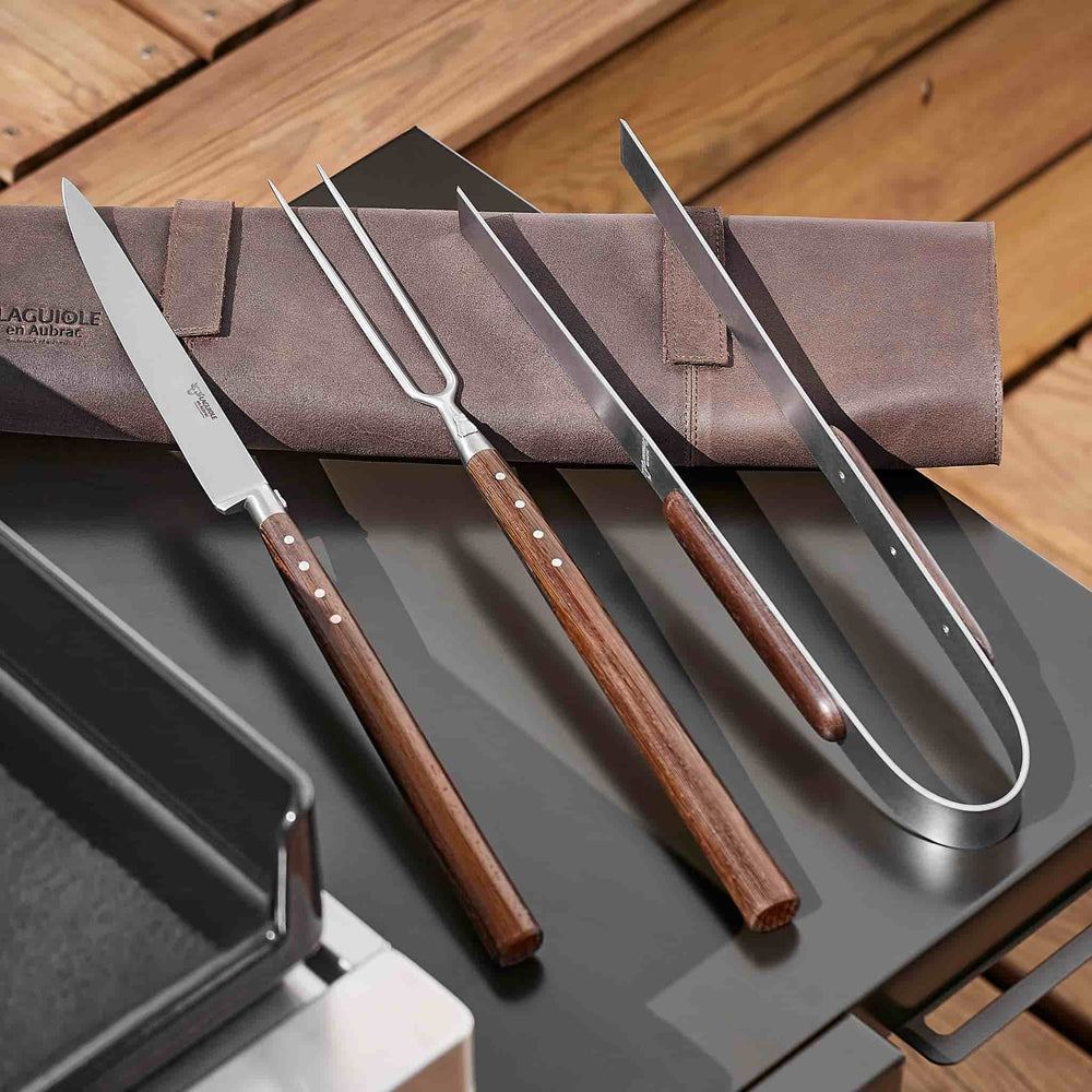 Laguiole en Aubrac BBQ Set with Leather Roll