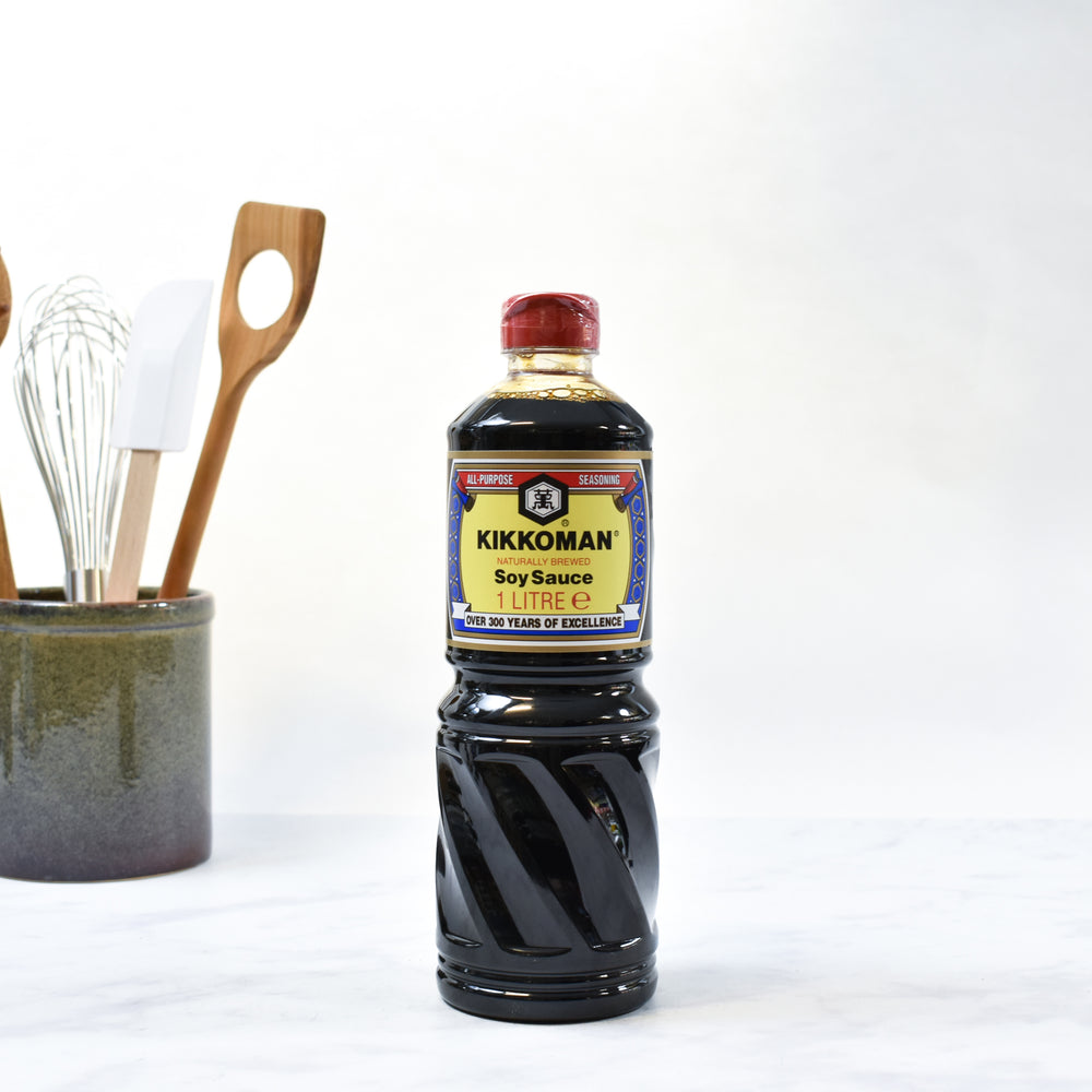 Kikkoman Soy Sauce 1l lifestyle photograph