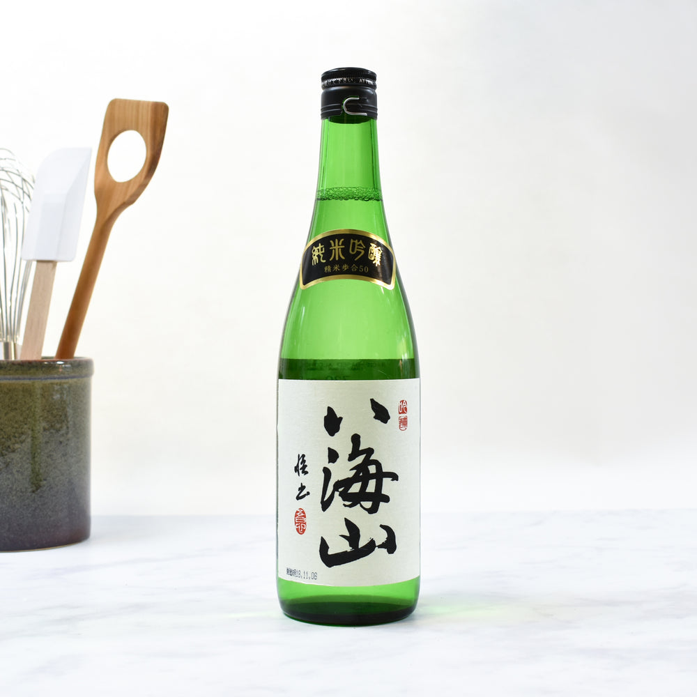 Hakkaisan Junmai Ginjo Sake 720ml lifestyle photograph